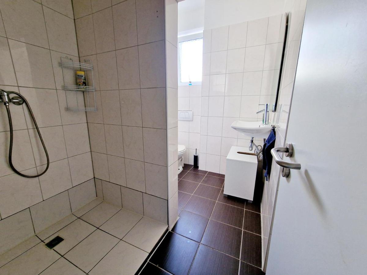 Gruppenfreundliches Apartment 黑措根奥拉赫 外观 照片